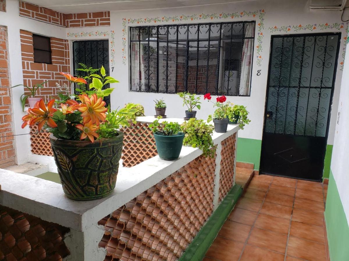 Hospedaje Don Isidro Tepoztlán Exterior foto