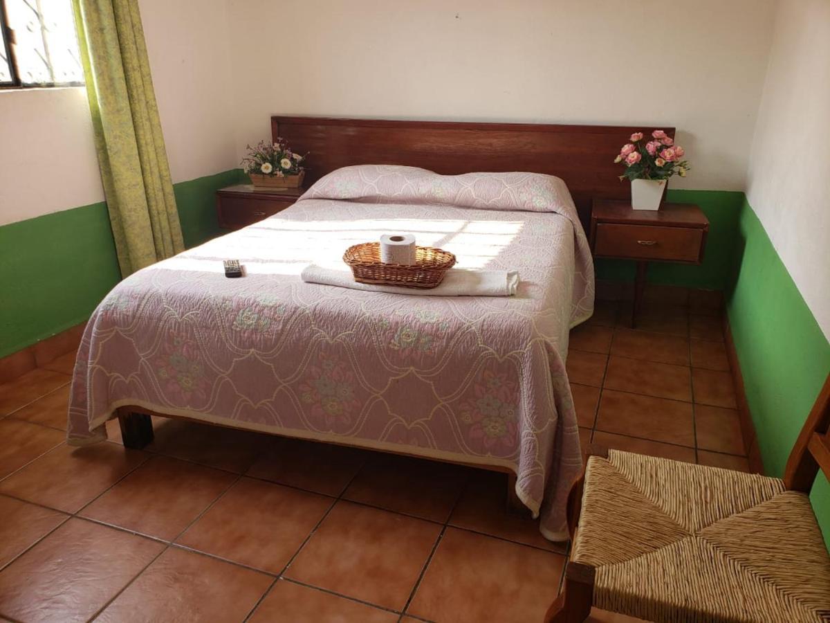Hospedaje Don Isidro Tepoztlán Exterior foto